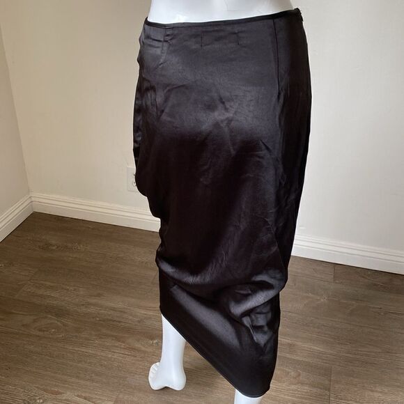 NWOT Motel Gardy Black Satin Long Midi Skirt w Side Waist Cut Out Dolls Kill - Picture 4 of 9